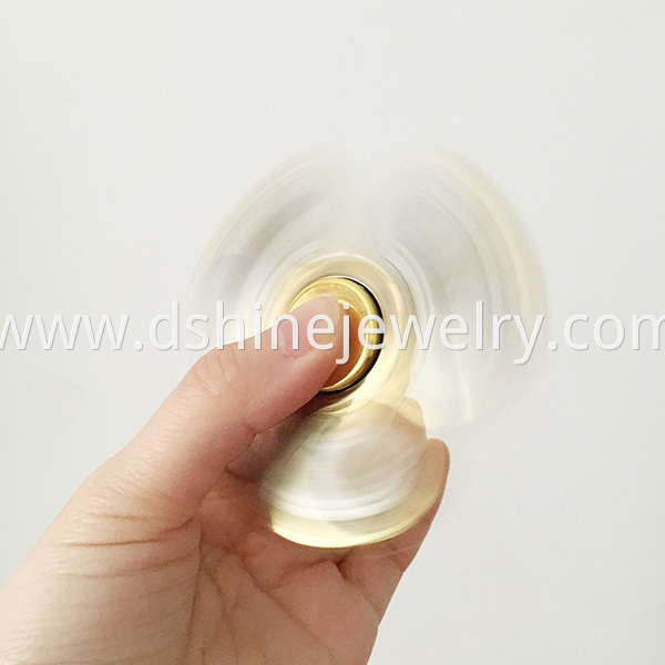 metallic hand spinner